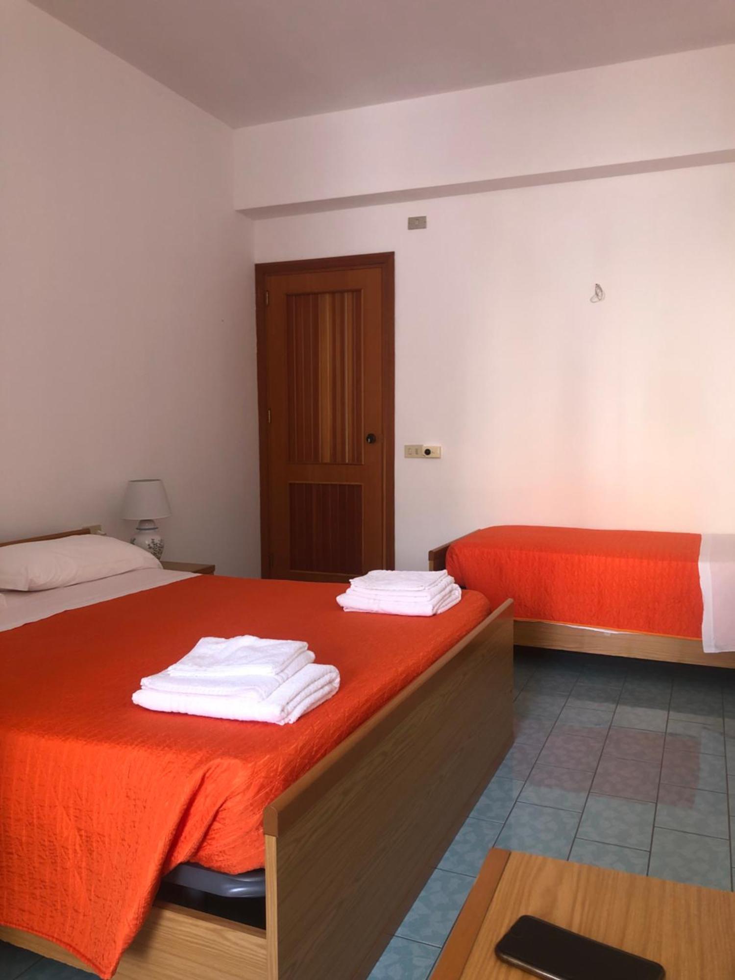Hotel Ariston Isola di Ustica Exterior photo